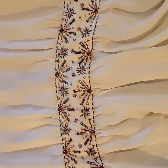 Gorgeous Rampage Cream Blouse - Picture 4 of 7